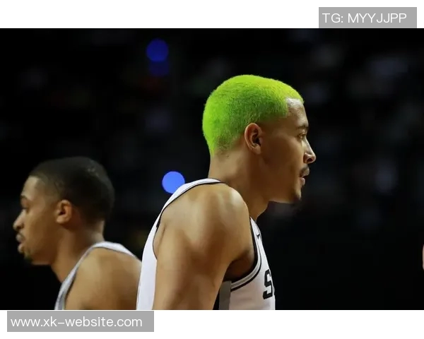 凯尔登谈与文班互剃光头的趣事及注意事项分享